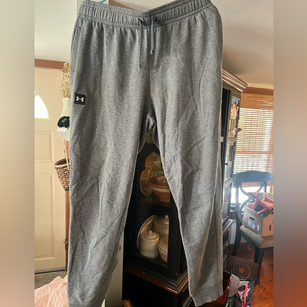 Under Armour Men's Gray And Black Jogger Pants L CottonPolyester 2 Pairs